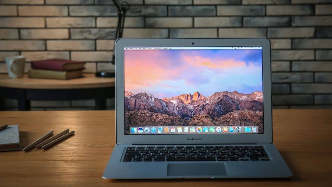 Apple MacBook Air M2